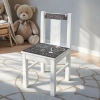 geboorte stoeltje met tafel