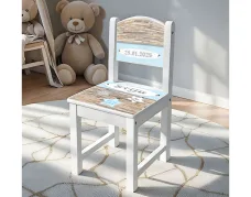 houten kinderstoeltje