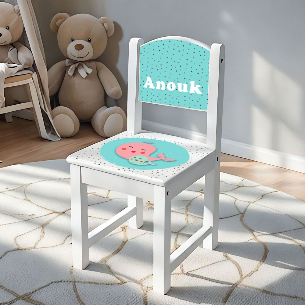 Kinderstoeltje met naam walvis | Kraamcadeau met naam | Geboortestoel