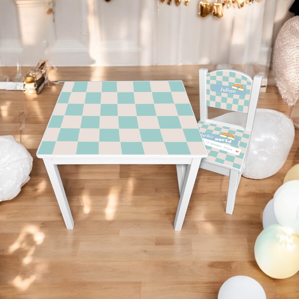 Tafel en stoel hello | Kindertafel en stoeltje met naam | Kraamcadeau