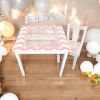 tafel en stoeltje