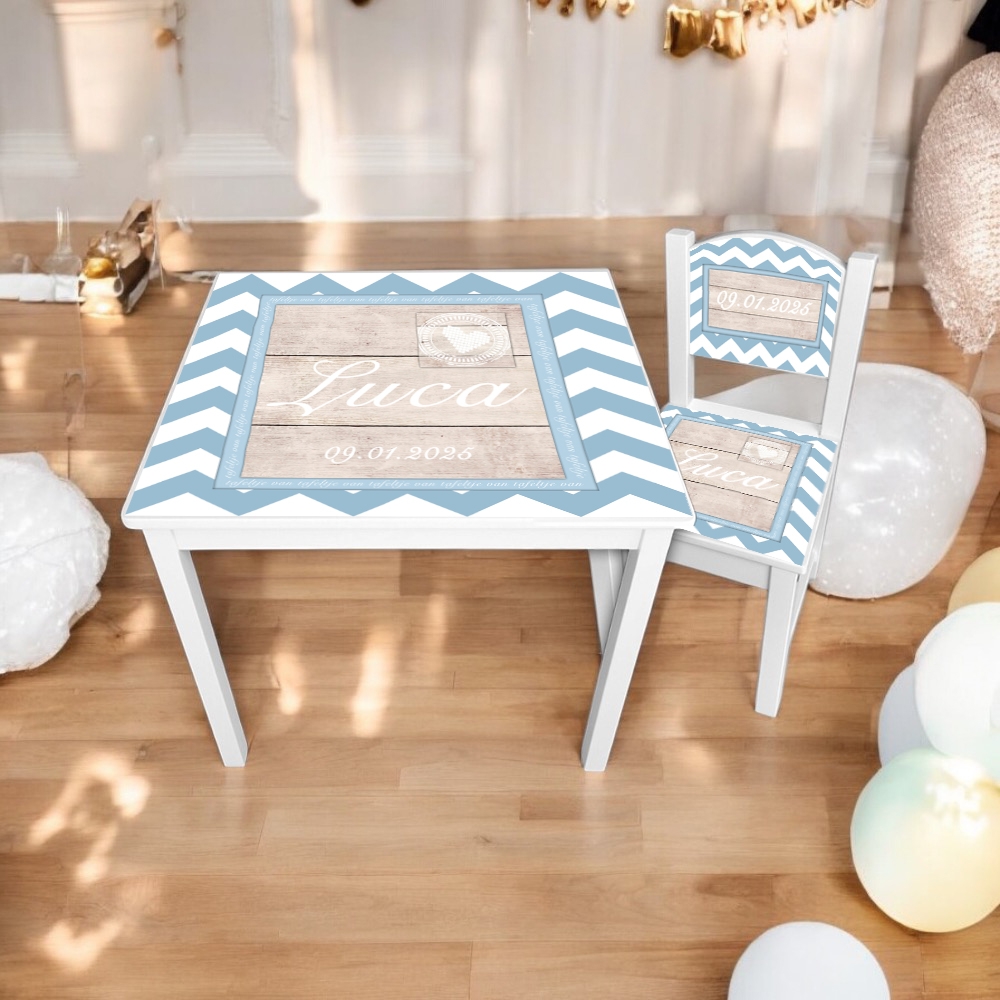 Tafel en stoel houtlook| Kindertafel en stoeltje met naam |Kraamcadeau