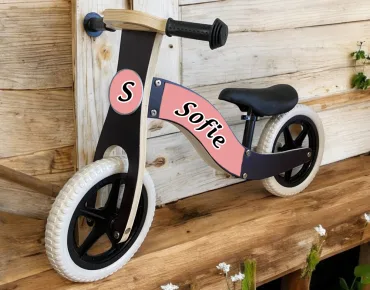 Loopfiets blck met naam hoofdletter
