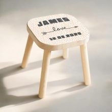 Houten krukje met naam confetti