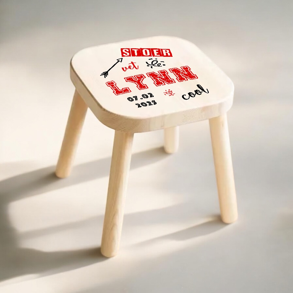 Krukje met naam vet stoer | Kinderkrukje | Kraamcadeau met naam