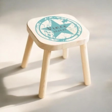 houten krukje met naam round star