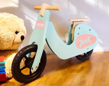 loopscooter met naam bloemetjes
