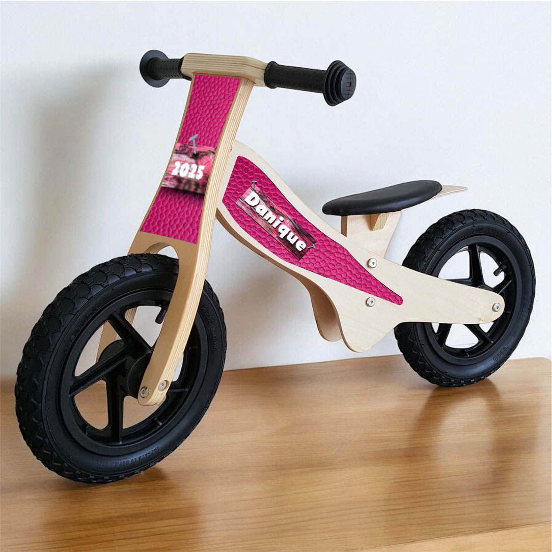Loopfiets met naam hout spijkers | Houten loopfiets | Loopfiets 2 jaar