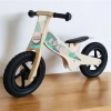 loopfiets 3 jaar bladeren