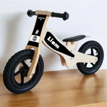 loopfiets met bedrijfslogo