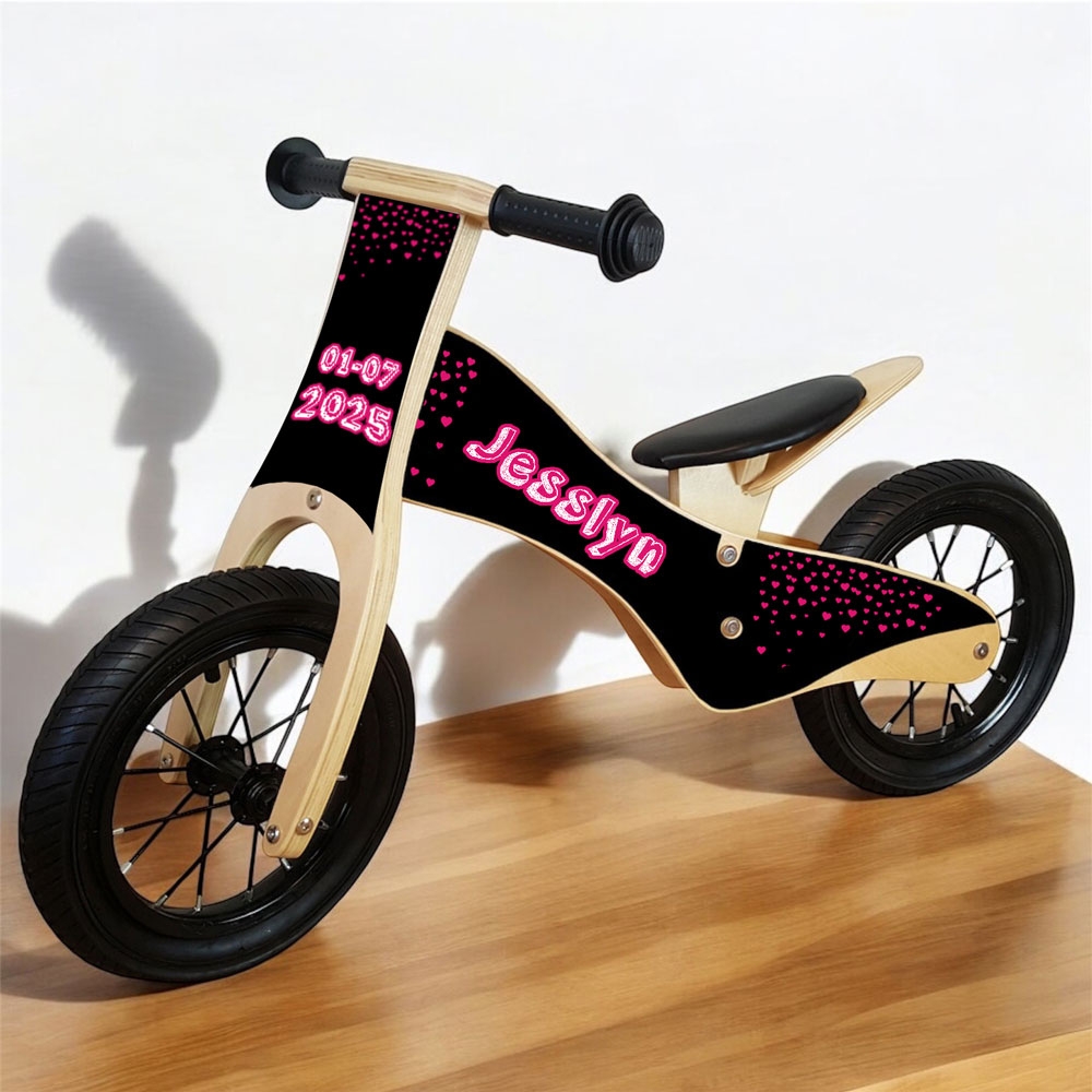 Loopfiets met naam hartjes | Houten loopfiets | Loopfiets 2 jaar