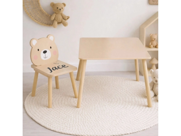 Tafel en berenstoeltje Berenpootje met grijze naam Jace